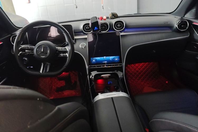 Used Mercedes-Benz C-Class 2022 C 200 L Sport Edition Center Console