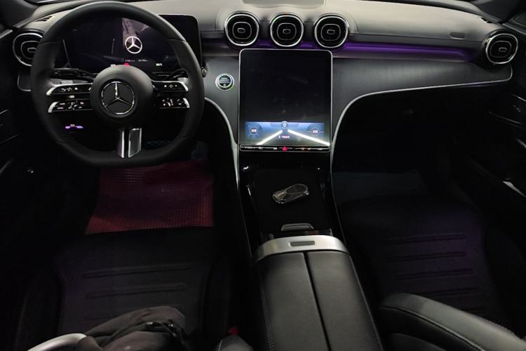 Used Mercedes-Benz C-Class 2022 Restyled C 200 L Sport Edition Center Console