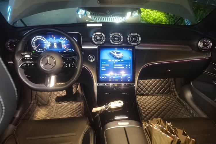 Used Mercedes-Benz C-Class 2022 Restyled C 260 L Sport Edition Center Console
