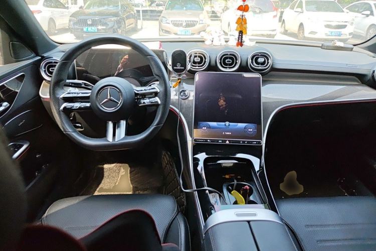 Used Mercedes-Benz C-Class 2022 C 260 L Sport Edition Center Console