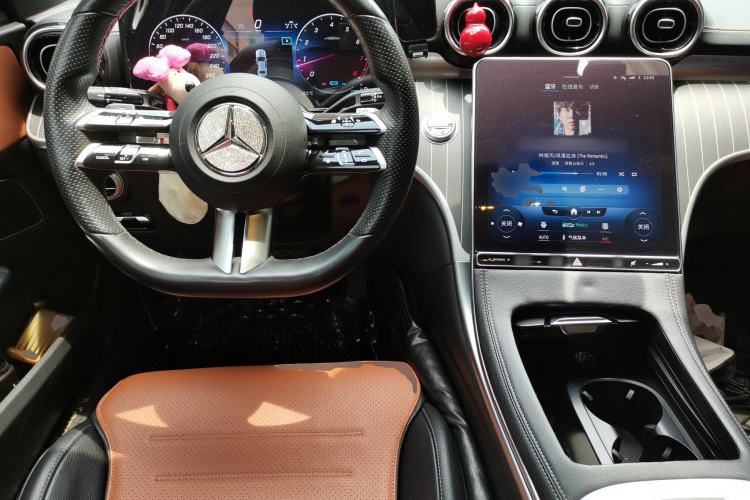 Used Mercedes-Benz C-Class 2022 C 200 L Sport Edition Center Console