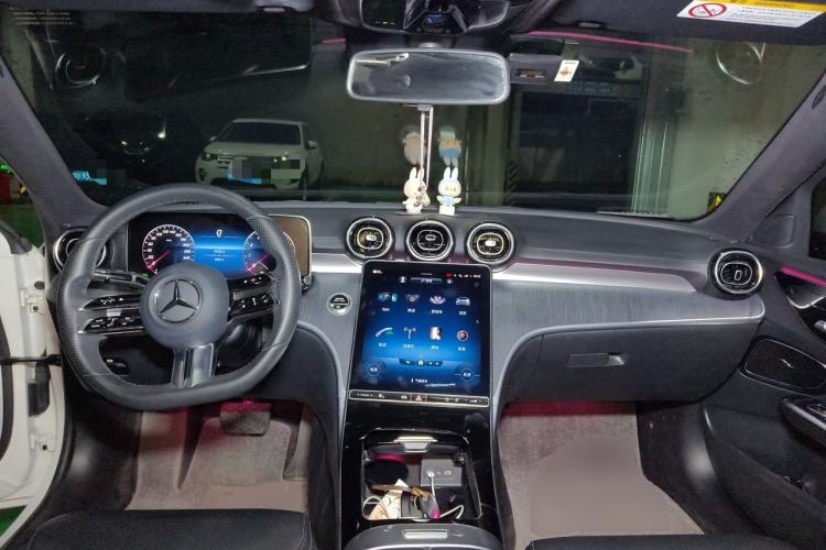 Used Mercedes-Benz C-Class 2022 C 200 L Sport Edition Center Console