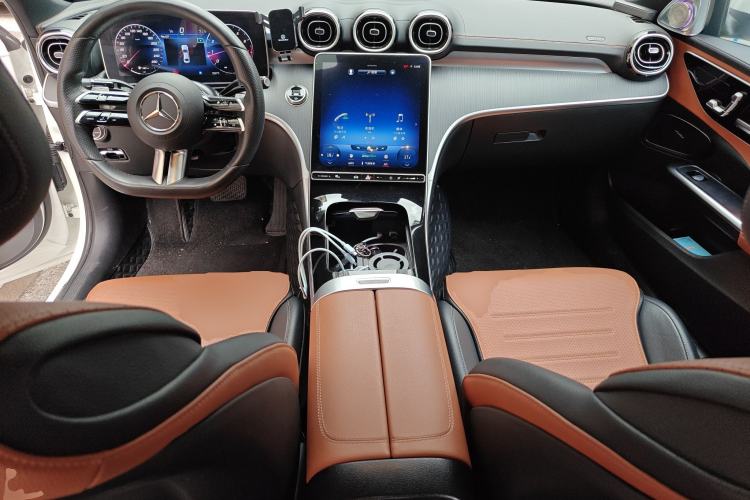 Used Mercedes-Benz C-Class 2022 Restyled C 200 L Sport Edition Center Console