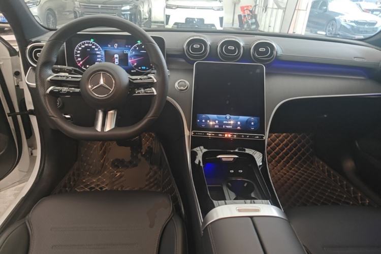 Used Mercedes-Benz C-Class 2022 Restyled C 200 L Sport Edition Center Console