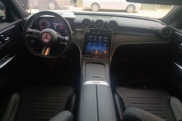Used Mercedes-Benz C-Class 2022 Restyled C 200 L Sport Edition Center Console