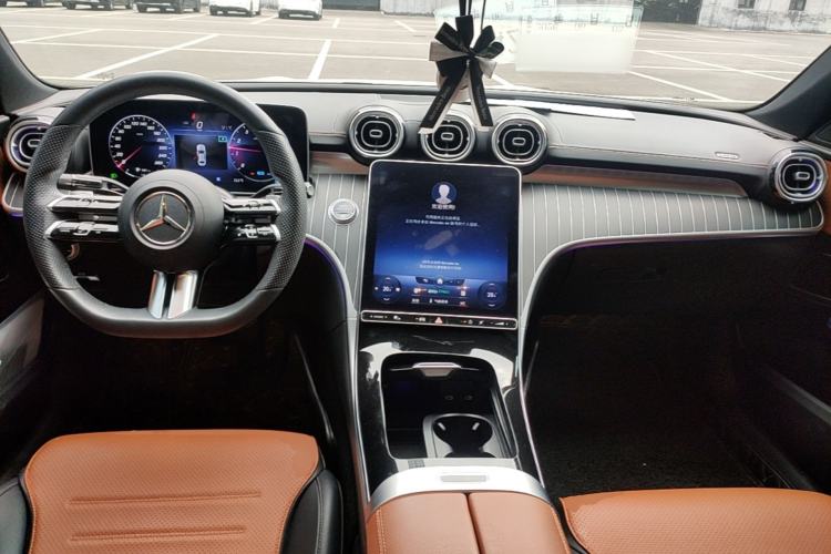 Used Mercedes-Benz C-Class 2022 C 260 L Sport Edition Center Console