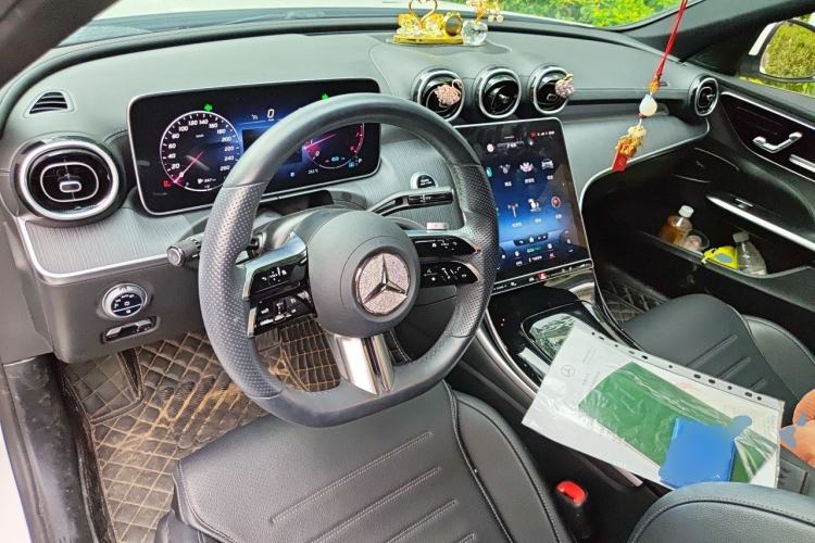 Used Mercedes-Benz C-Class 2022 C 200 L Sport Edition Center Console