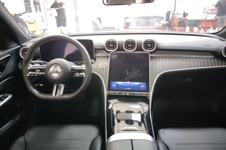 Used Mercedes-Benz C-Class 2022 C 260 L Sport Edition Center Console
