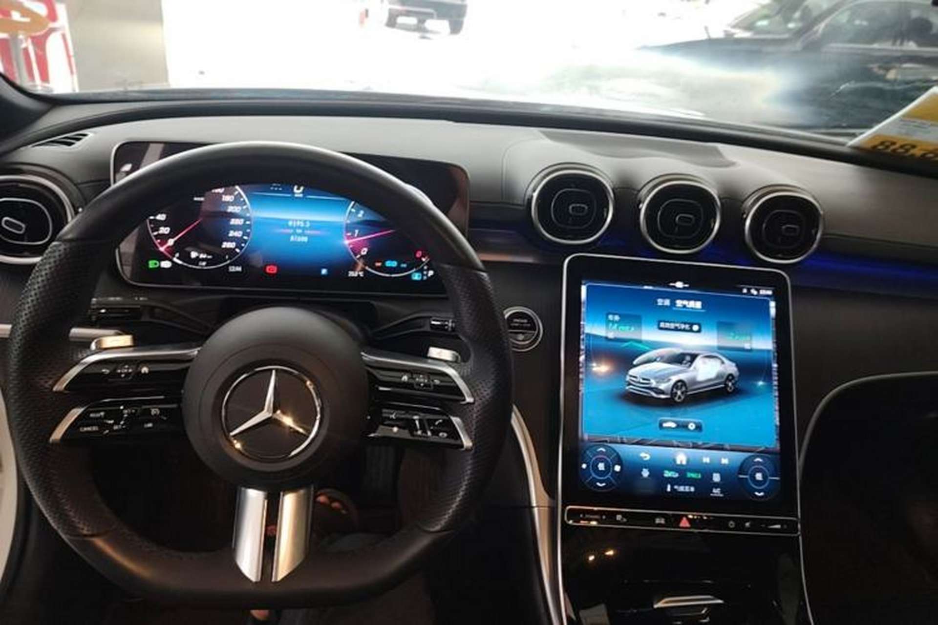 Used Mercedes-Benz C-Class 2022 C 200 L Sport Edition Center Console