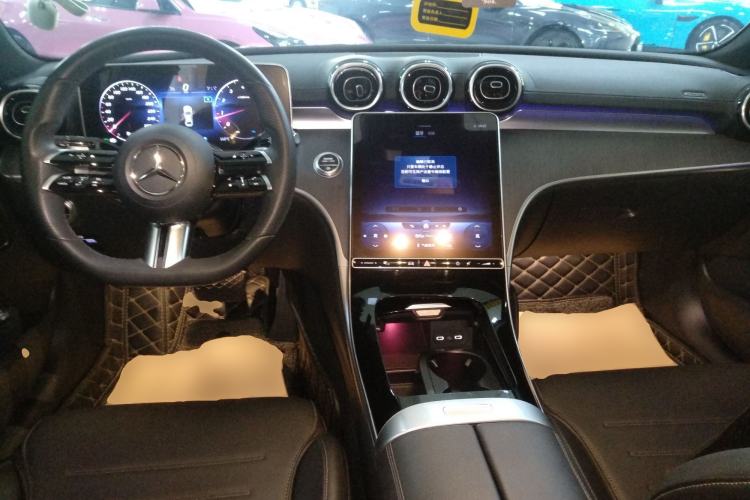 Used Mercedes-Benz C-Class 2022 Restyled C 200 L Sport Edition Center Console