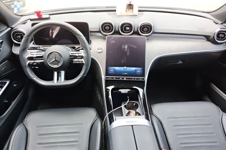 Used Mercedes-Benz C-Class 2022 C 200 L Sport Edition Center Console