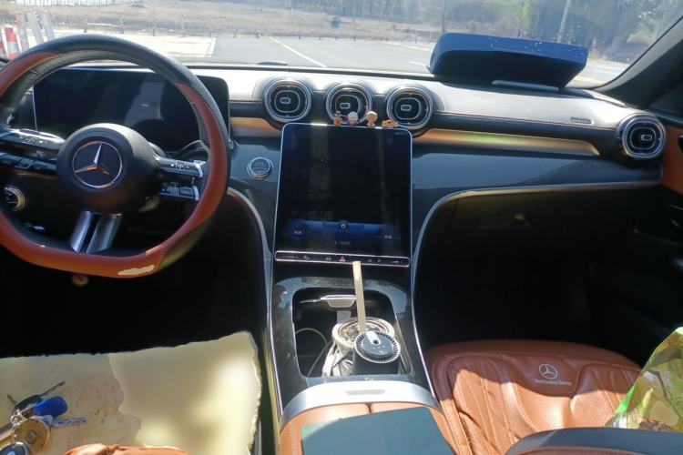 Used Mercedes-Benz C-Class 2022 C 260 L Sport Edition Center Console