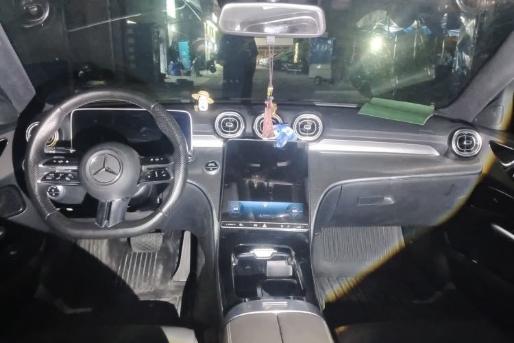 Used Mercedes-Benz C-Class 2022 Restyled C 260 L Sport Edition Center Console