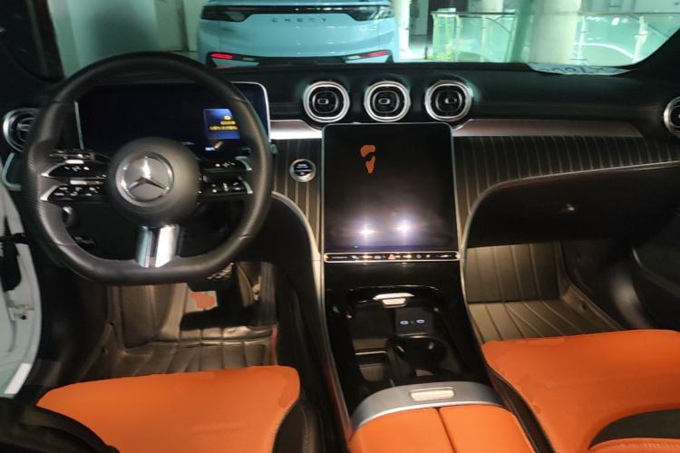 Used Mercedes-Benz C-Class 2022 Restyled C 260 L Sport Edition Center Console