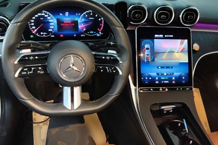 Used Mercedes-Benz C-Class 2022 Restyled C 200 L Sport Edition Center Console