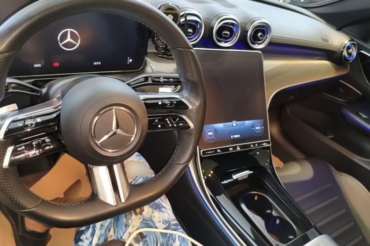 Used Mercedes-Benz C-Class 2022 Restyled C 260 L Sport Edition Center Console