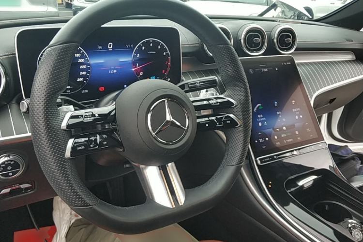 Used Mercedes-Benz C-Class 2022 Restyled C 200 L Sport Edition Center Console