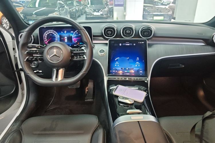 Used Mercedes-Benz C-Class 2022 C 200 L Sport Edition Center Console