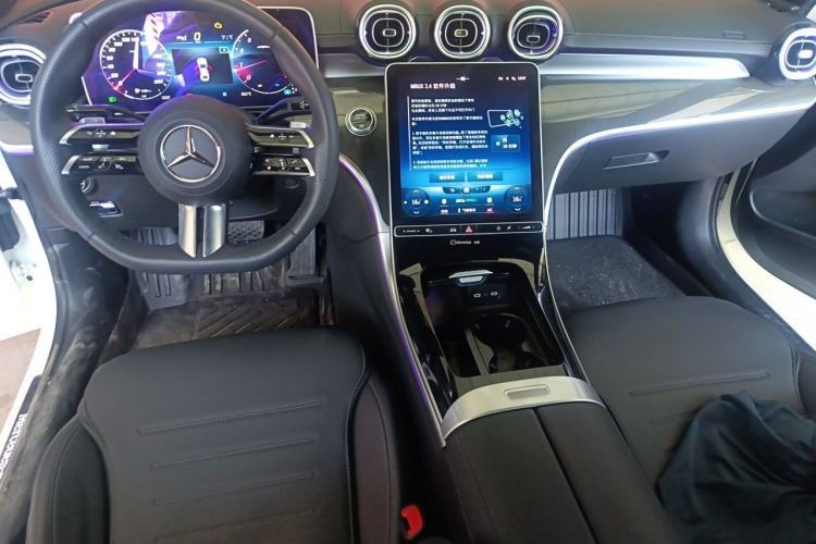 Used Mercedes-Benz C-Class 2022 Restyled C 260 L Sport Edition Center Console