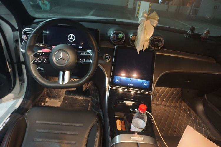 Used Mercedes-Benz C-Class 2022 C 260 L Sport Edition Center Console