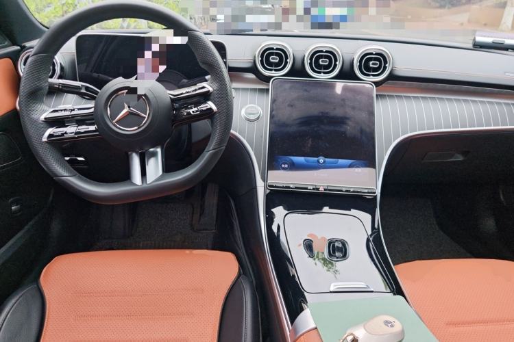 Used Mercedes-Benz C-Class 2022 Restyled C 260 L Sport Edition Center Console