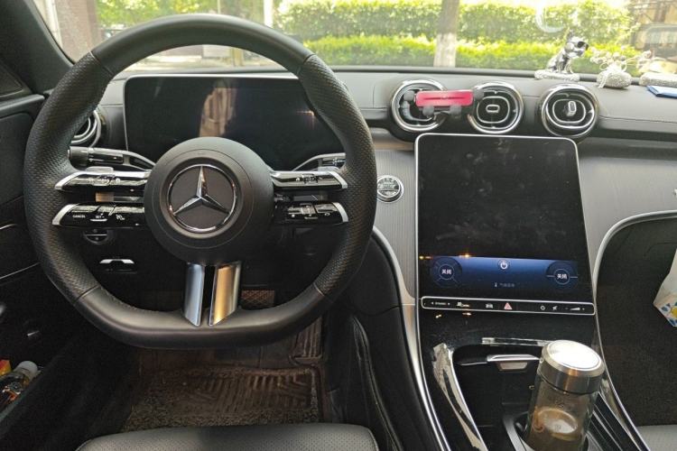 Used Mercedes-Benz C-Class 2022 C 260 L Center Console