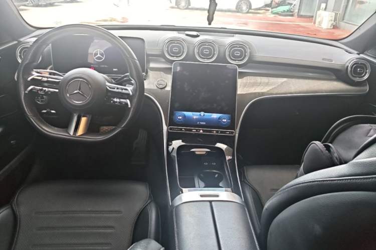 Used Mercedes-Benz C-Class 2022 Restyled C 260 L Sport Edition Center Console