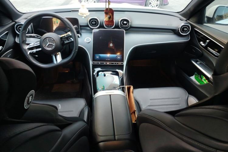 Used Mercedes-Benz C-Class 2022 Restyled C 200 L Sport Edition Center Console