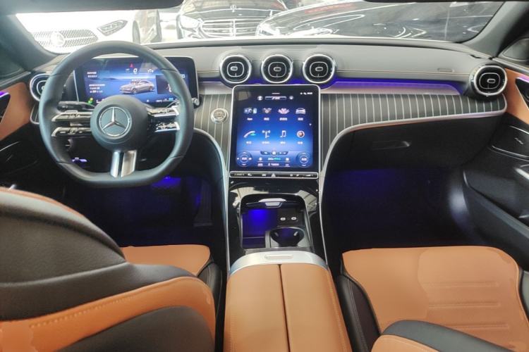 Used Mercedes-Benz C-Class 2022 C 200 L Sport Edition Center Console