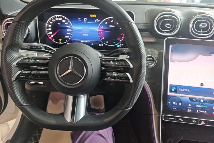Used Mercedes-Benz C-Class 2022 Restyled C 260 L Sport Edition Center Console