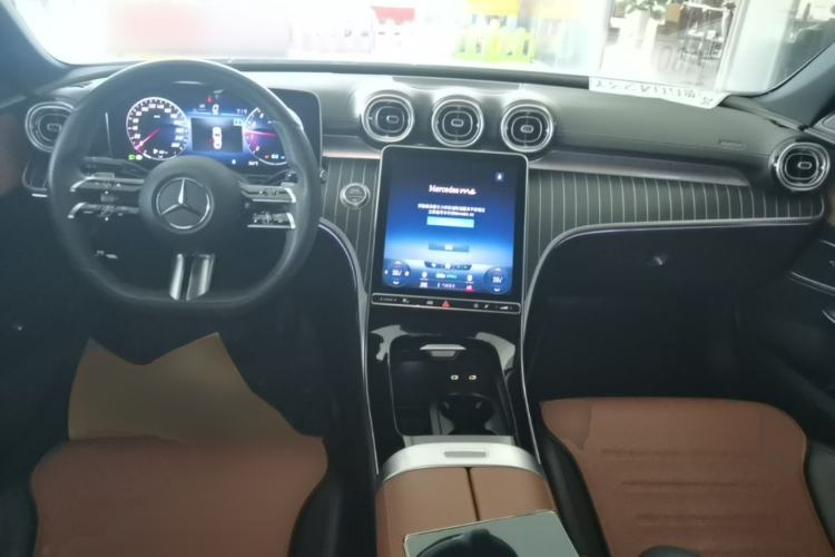 Used Mercedes-Benz C-Class 2022 C 260 L Sport Edition Center Console