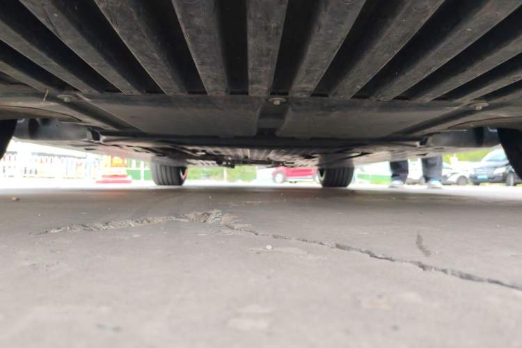 Used Mercedes-Benz C-Class 2022 C 260 L Chassis Front