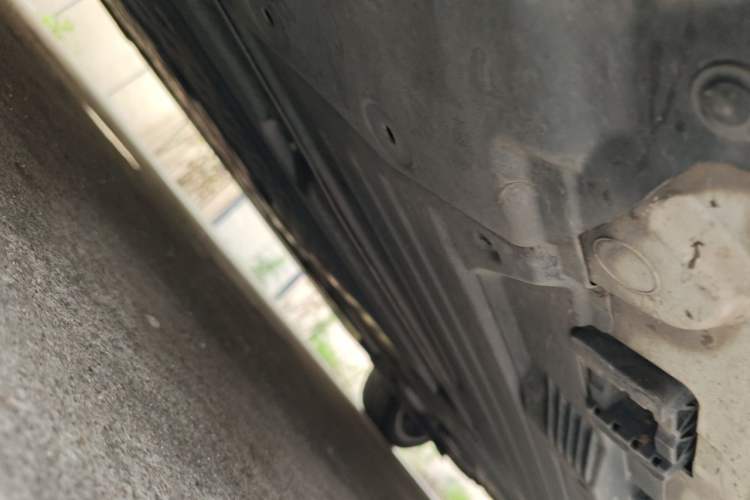 Used Mercedes-Benz C-Class 2022 C 260 L Chassis Front Left
