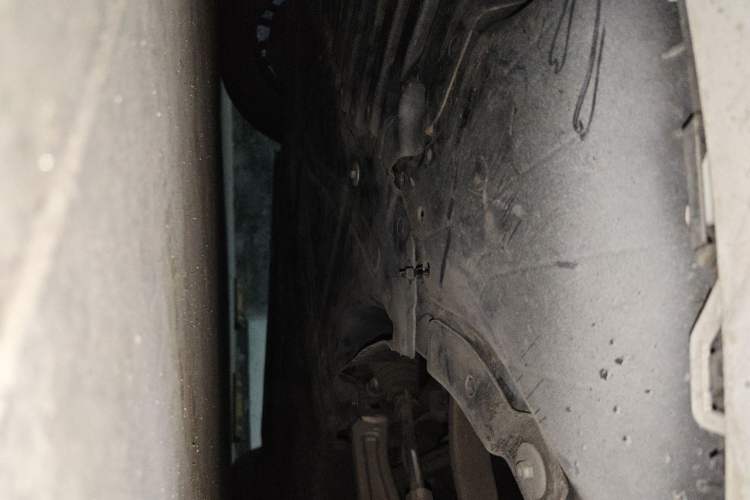 Used Mercedes-Benz C-Class 2022 C 260 L Sport Edition Chassis Front Left