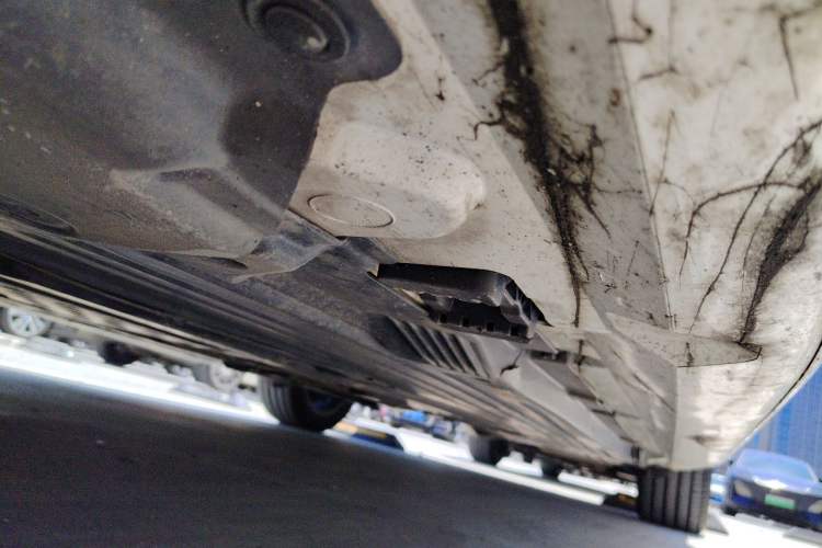 Used Mercedes-Benz C-Class 2022 C 200 L Sport Edition Chassis Front Left