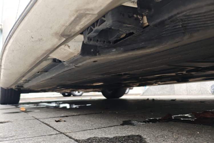 Used Mercedes-Benz C-Class 2022 C 260 L Sport Edition Chassis Front Left