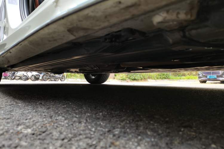 Used Mercedes-Benz C-Class 2022 C 200 L Sport Edition Chassis Front Right