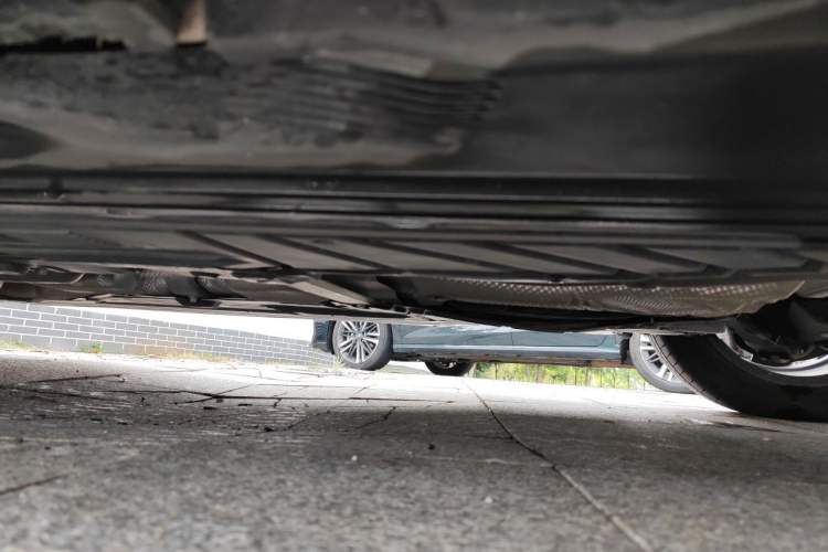 Used Mercedes-Benz C-Class 2022 C 200 L Sport Edition Chassis Rear Left