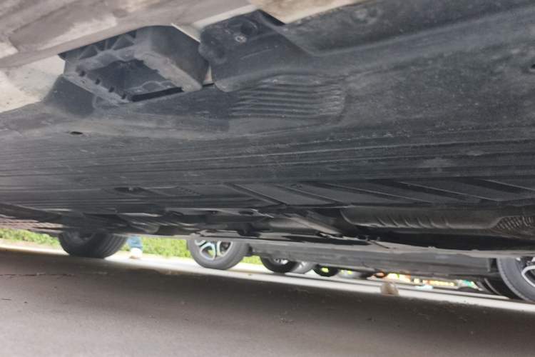 Used Mercedes-Benz C-Class 2022 C 260 L Sport Edition Chassis Rear Left