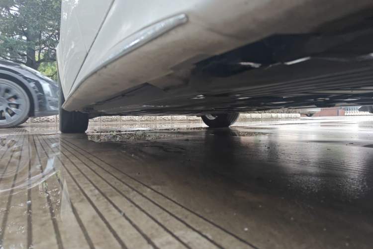 Used Mercedes-Benz C-Class 2022 C 260 L Sport Edition Chassis Rear Left
