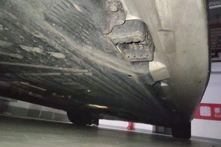 Used Mercedes-Benz C-Class 2022 Facelift C 260 L Chassis Rear Right