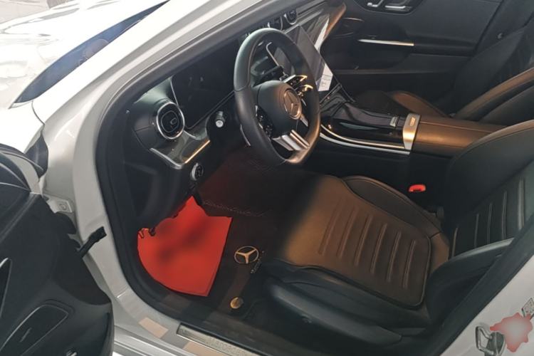 Used Mercedes-Benz C-Class 2022 Restyled C 200 L Sport Edition Driver Seat