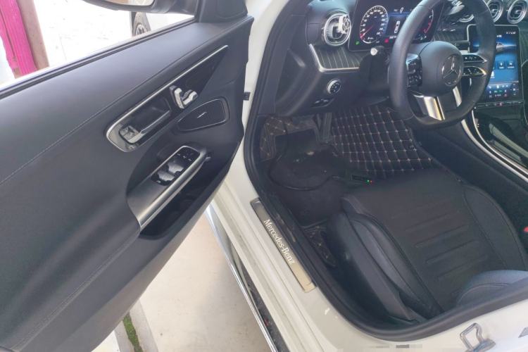 Used Mercedes-Benz C-Class 2022 C 260 L Sport Edition Driver Seat