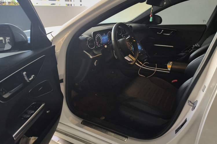 Used Mercedes-Benz C-Class 2022 C 200 L Sport Edition Driver Seat
