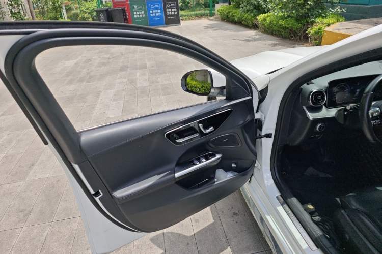 Used Mercedes-Benz C-Class 2022 C 200 L Sport Edition Driver Seat