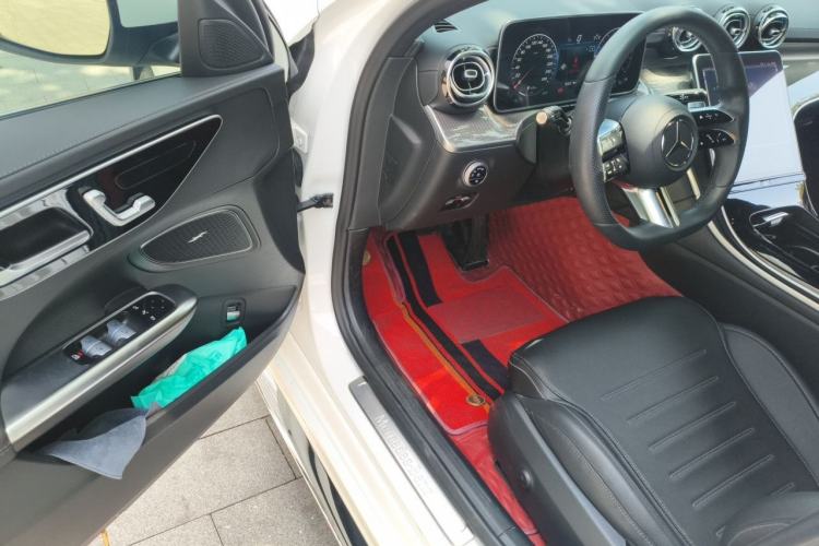 Used Mercedes-Benz C-Class 2022 Restyled C 260 L Sport Edition Driver Seat