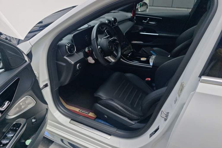 Used Mercedes-Benz C-Class 2022 C 200 L Sport Edition Driver Seat