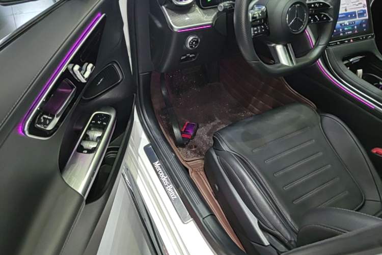 Used Mercedes-Benz C-Class 2022 C 260 L Sport Edition Driver Seat