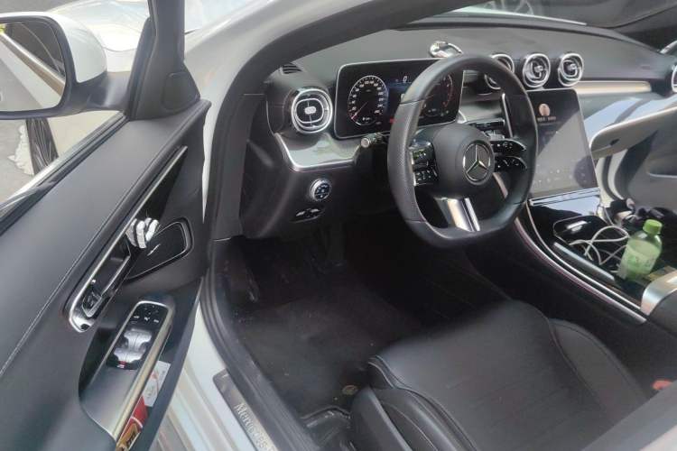Used Mercedes-Benz C-Class 2022 Restyled C 260 L Sport Edition Driver Seat