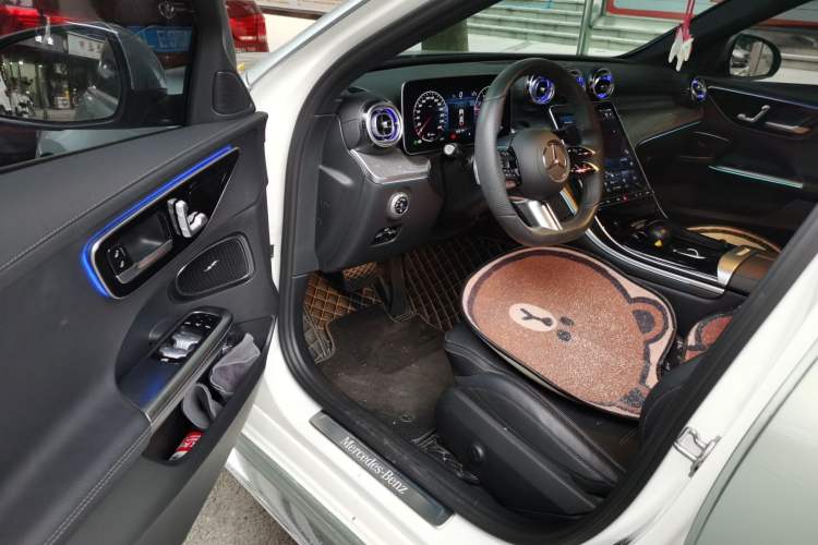 Used Mercedes-Benz C-Class 2022 Restyled C 260 L Sport Edition Driver Seat